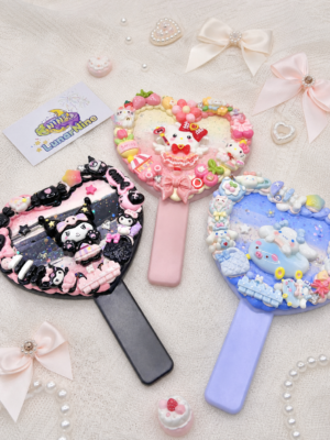 Decoden Heart Handheld Mirror