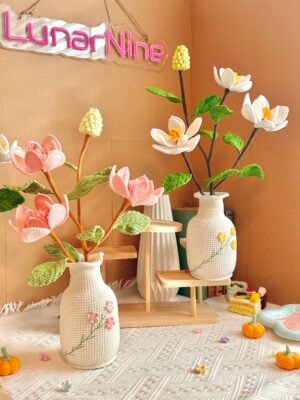 Crochet Flower Large Vase - Magnolia