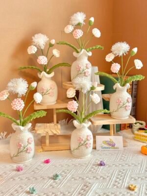 Crochet Flower Medium Vase - Dandelion
